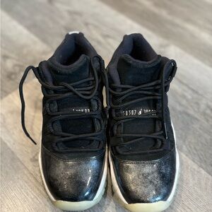 Jordan 11